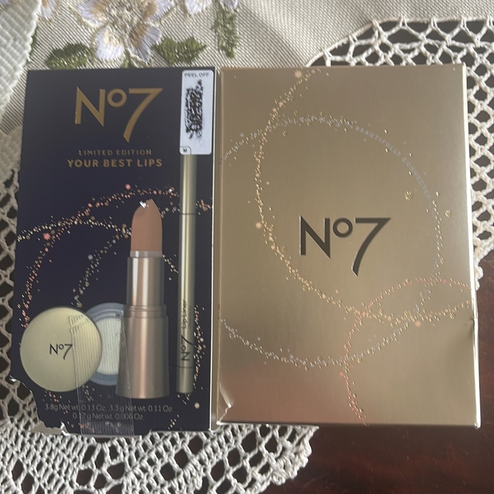 N7 Limited Edition💋Your Best Lips💋
